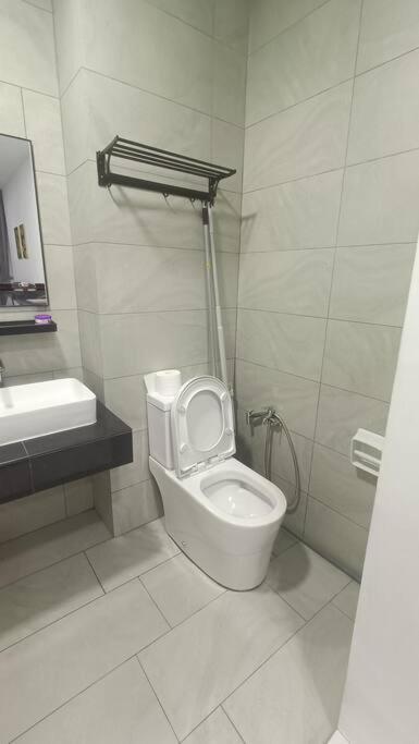 Sky Trees 4 Guests High Floor Smart Tv Garden View A1801 Leilighet Johor Bahru Eksteriør bilde